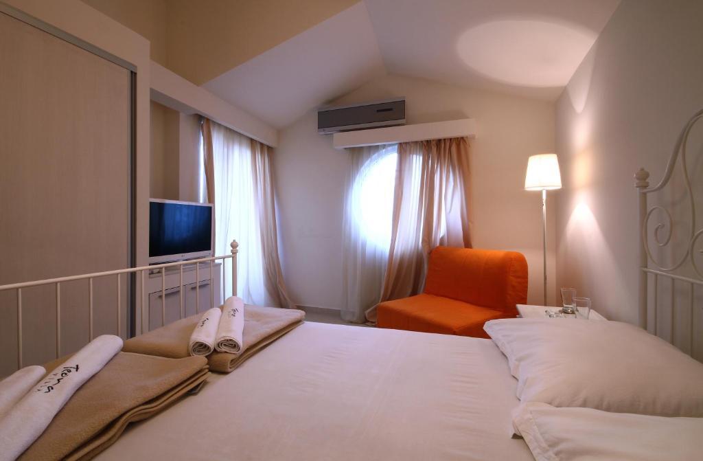 Apartments And Rooms Teona Budva Quarto foto